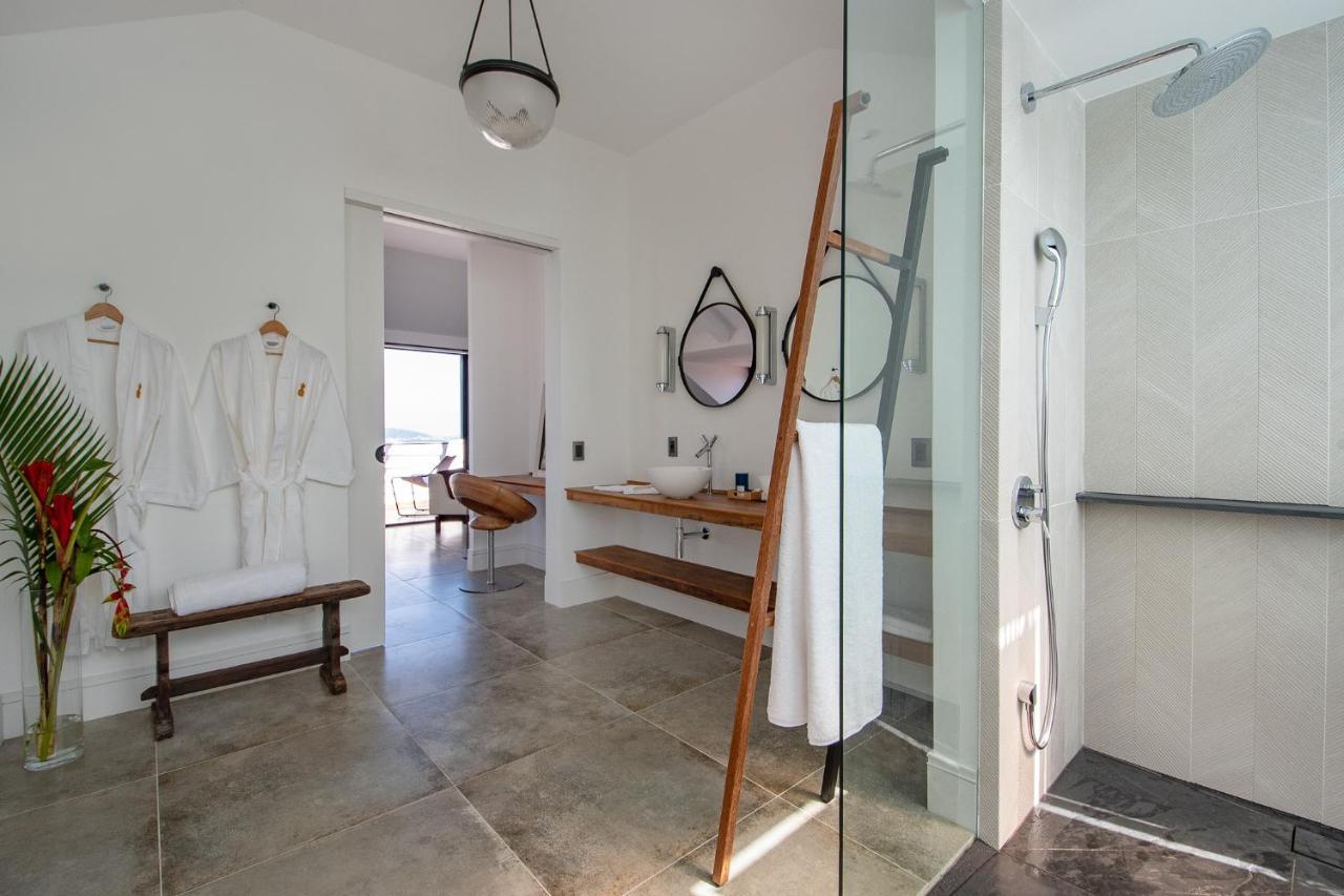 Paranagua & - Boutique